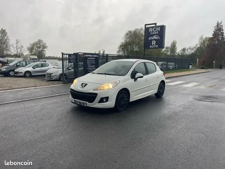 Peugeot 207