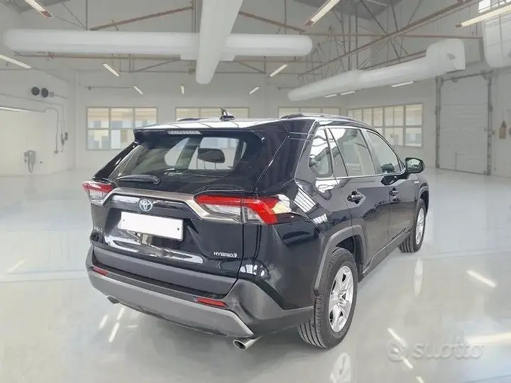 Toyota Rav4 2021 photo 4