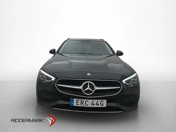 Mercedes-Benz C220 2023 photo 2