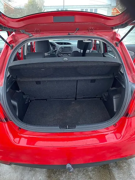 Toyota Yaris 2016 photo 5