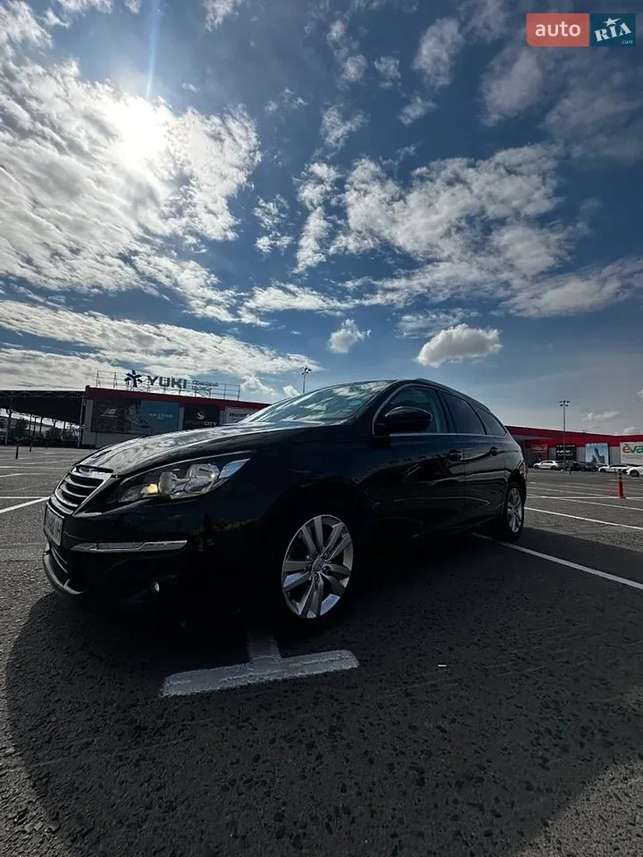 Peugeot 308 2014 photo 3