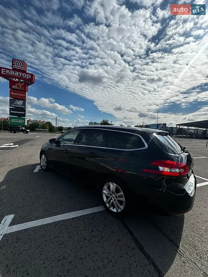 Peugeot 308 2014 photo 4