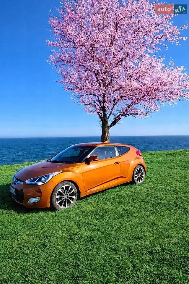 Hyundai Veloster