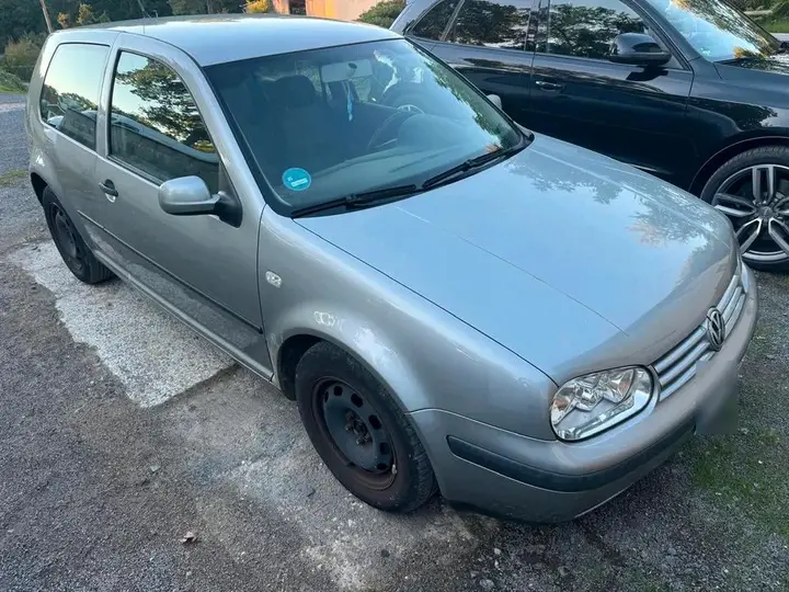 Volkswagen Golf 4