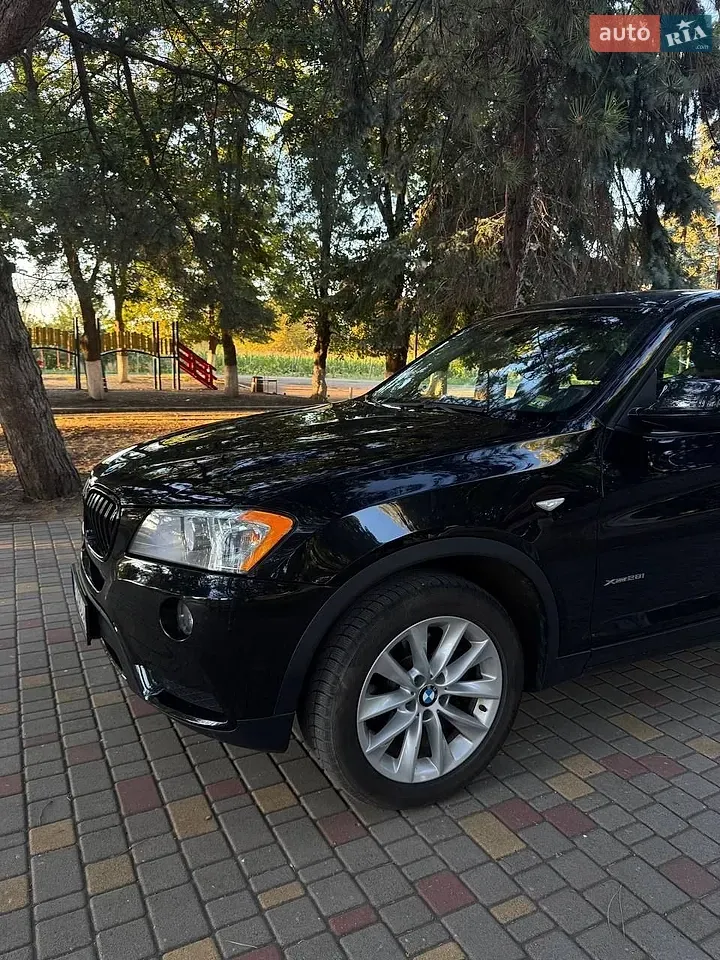 BMW X3 2014 photo 2