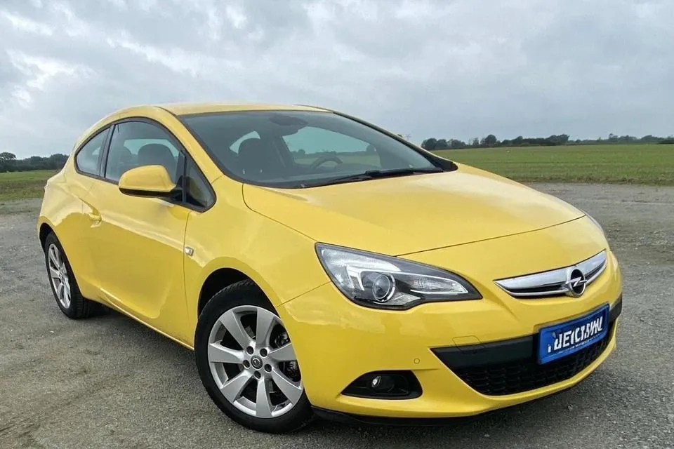 Opel Astra Gtc