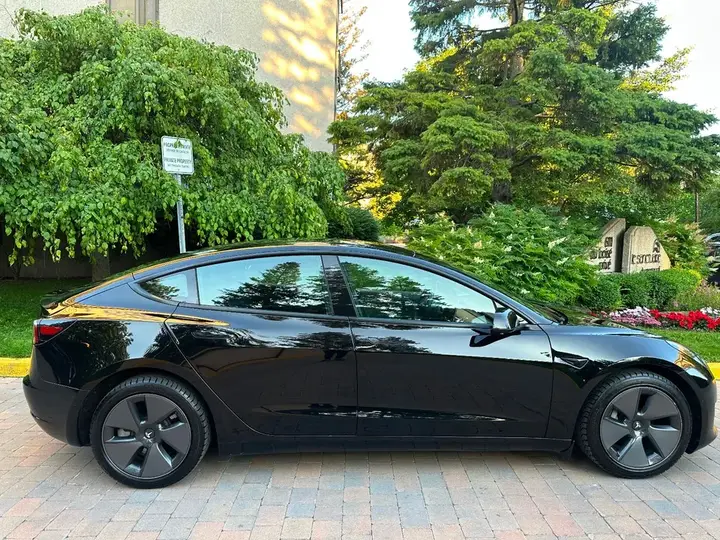 Tesla Model 3 2021 photo 5