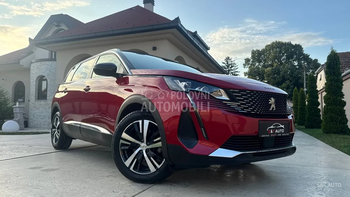 Peugeot 5008