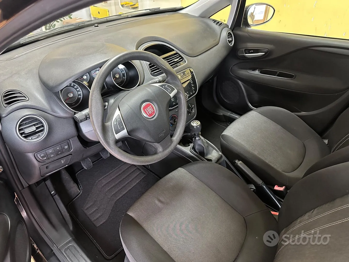 Fiat Punto 2014 photo 5