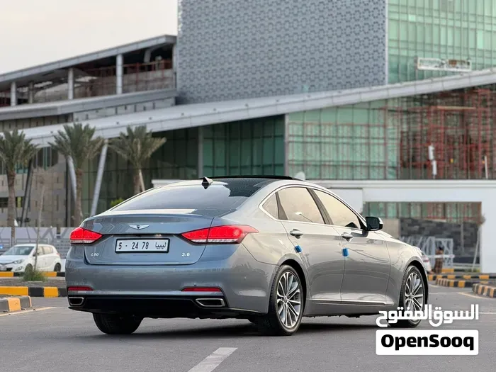 Genesis G80 2016 photo 4