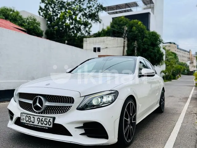 Mercedes-Benz C200 2019 photo 2