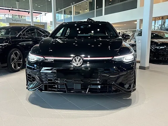 Volkswagen Golf I 2027 photo 2