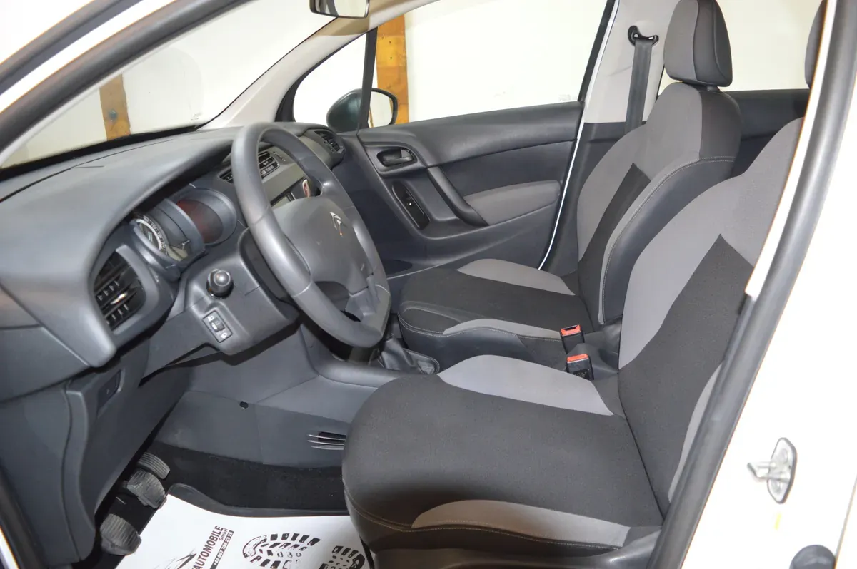 Citroen C3 2015 photo 3