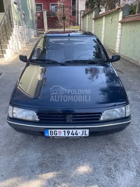 Peugeot 405