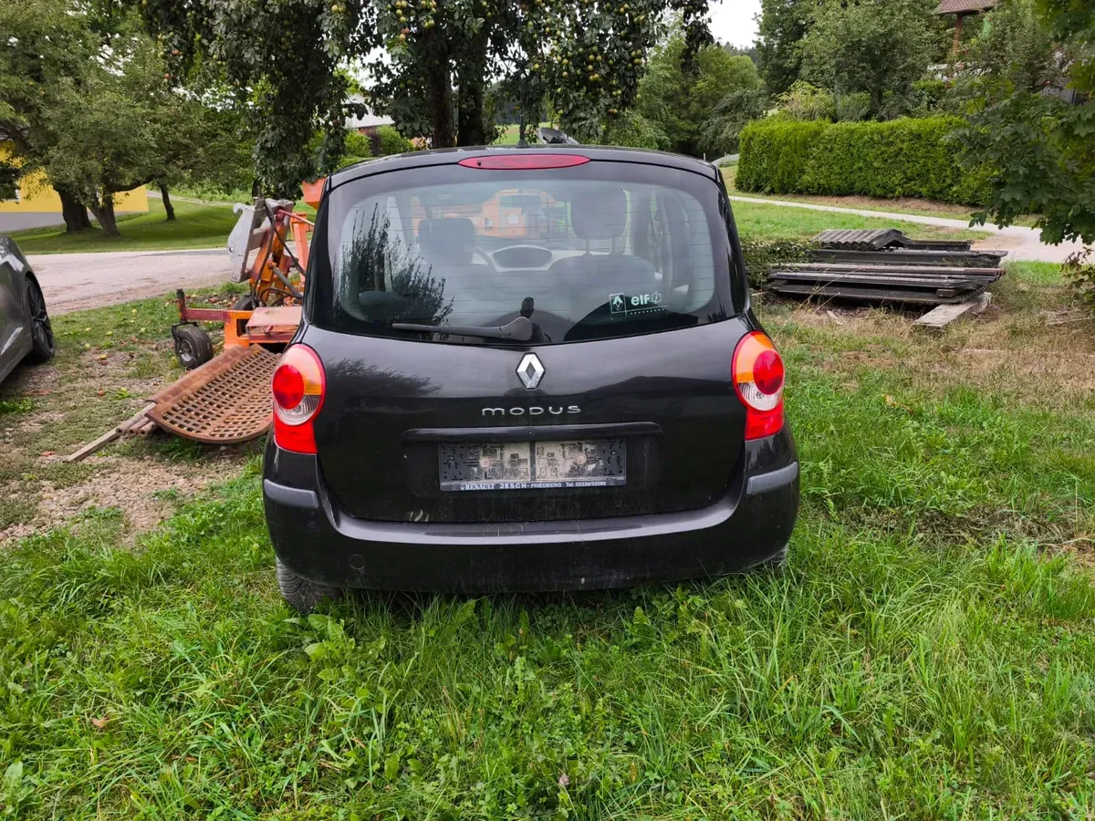 Renault Modus 2004 photo 2