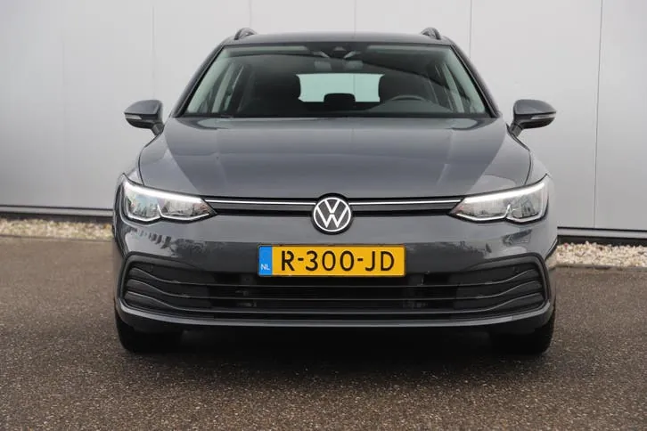 Volkswagen Golf Variant 2022 photo 2