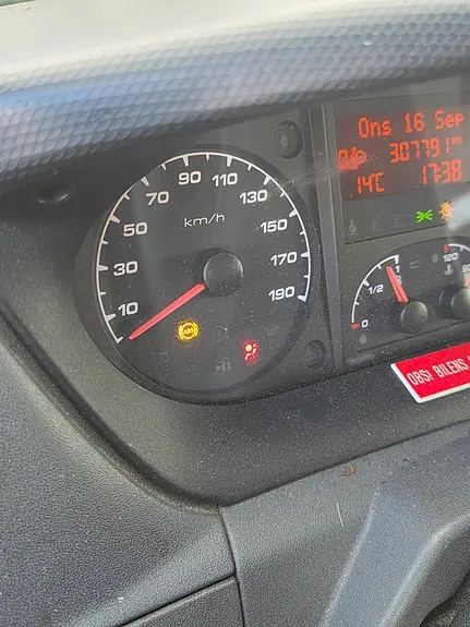 Iveco Daily 2012 photo 4