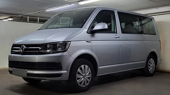 Volkswagen Caravelle 2018 photo 3