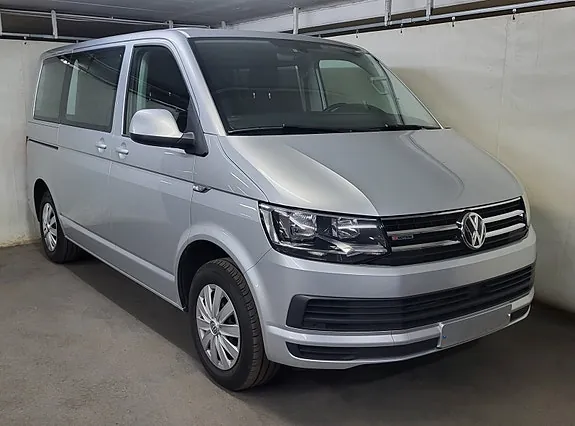 Volkswagen Caravelle 2018 photo 2