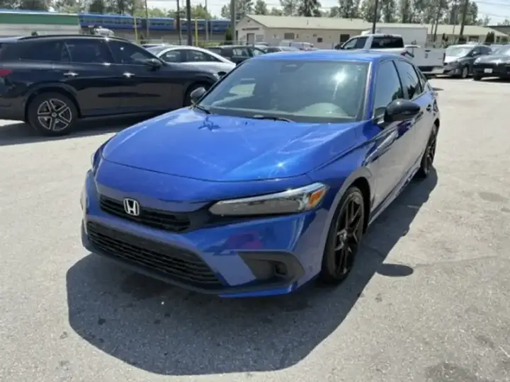 Honda Civic 2022 photo 3