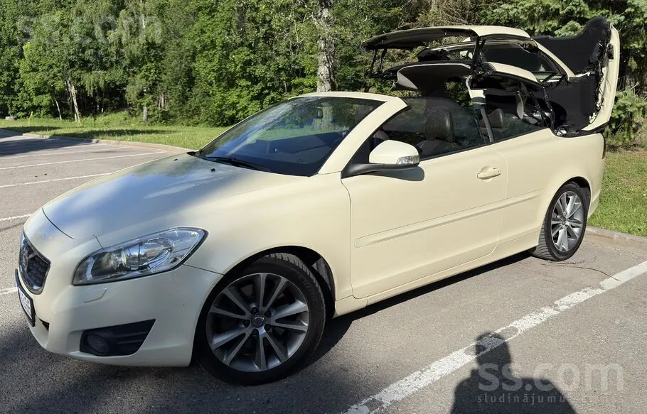 Volvo C70 2010 photo 5