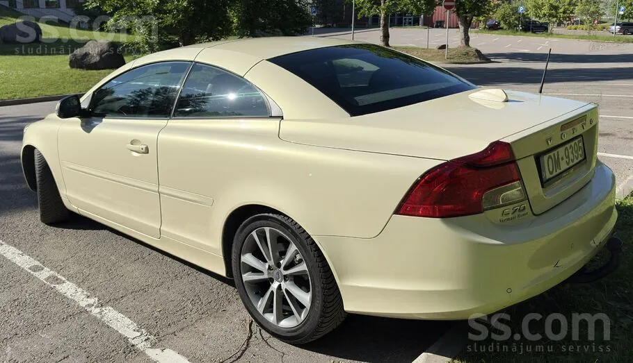 Volvo C70 2010 photo 3