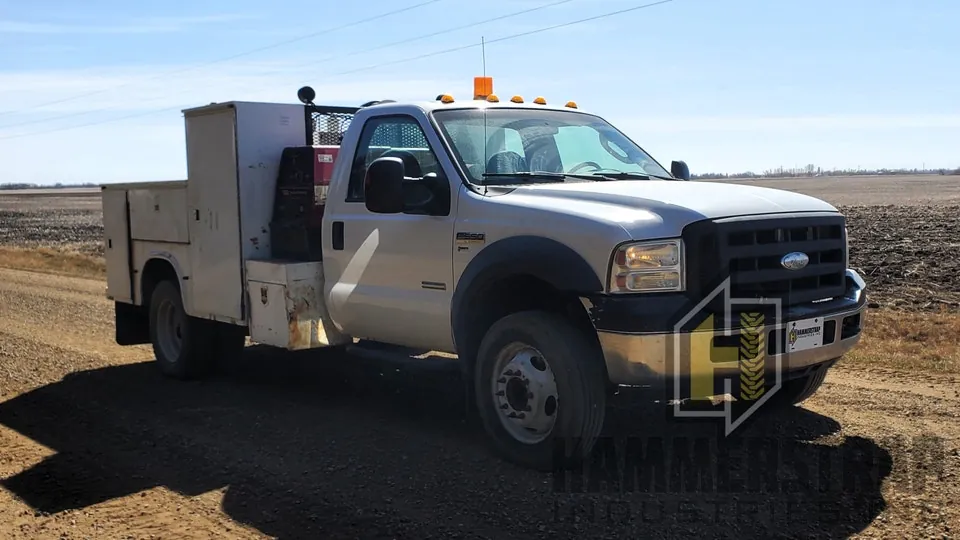 Ford F-550 2007 photo 2