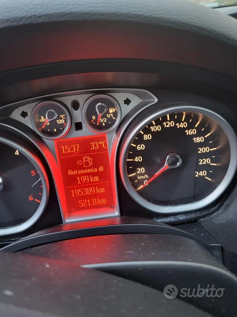 Ford Kuga 2010 photo 4