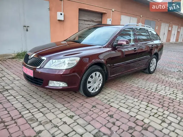 Skoda Octavia 2009 photo 3