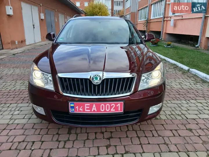 Skoda Octavia 2009 photo 5
