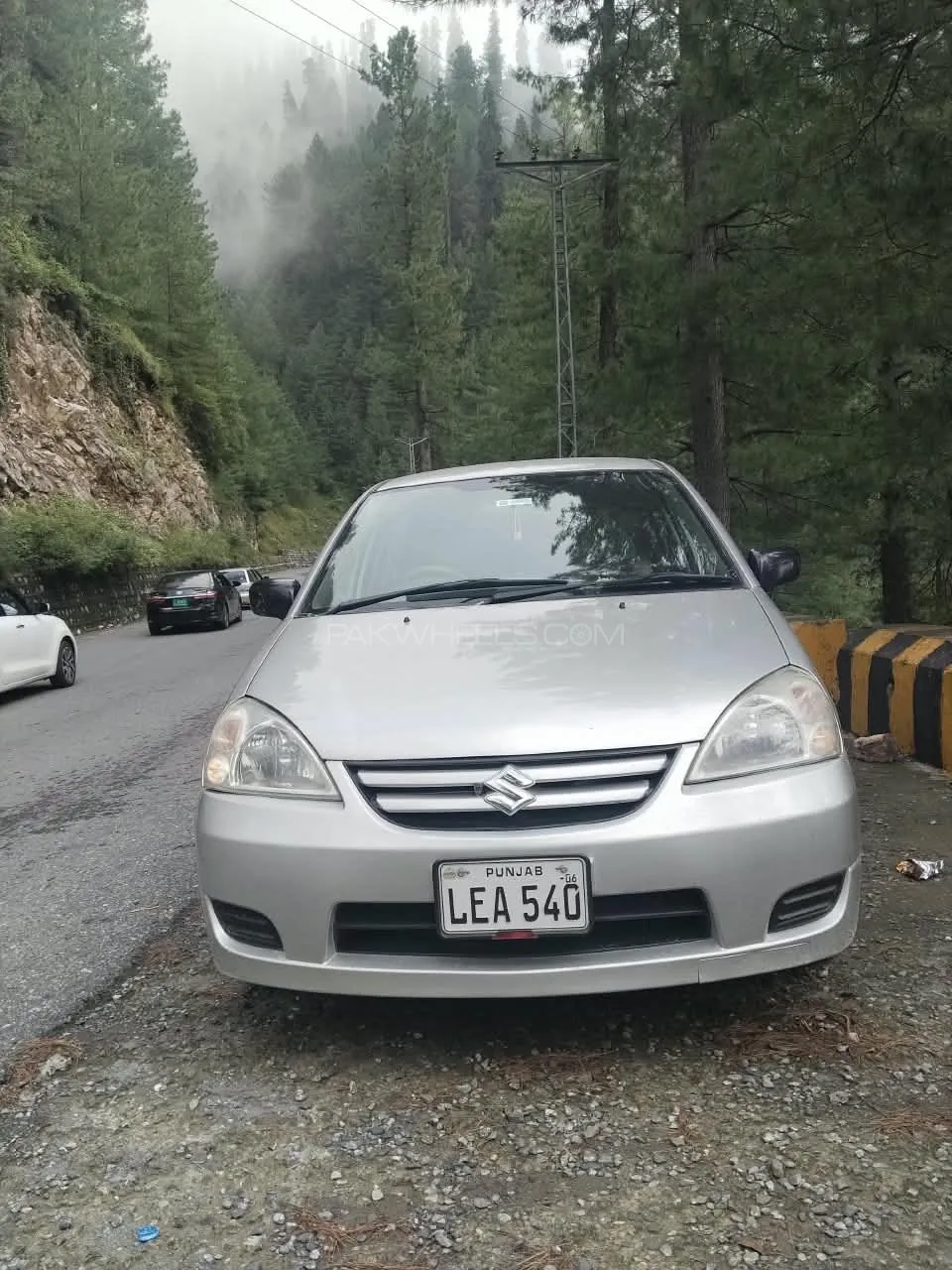 Suzuki Liana