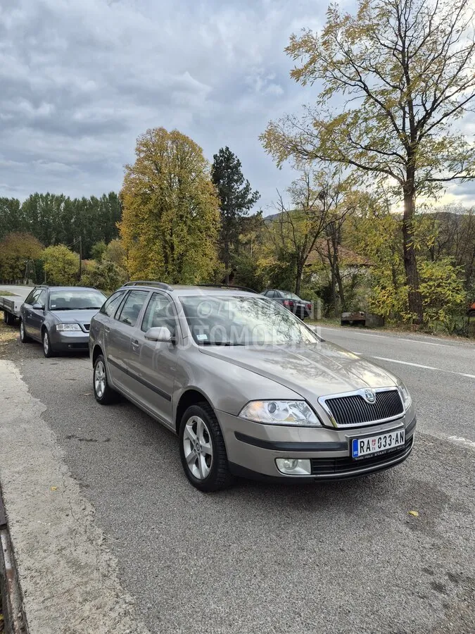 Skoda Octavia 2008 photo 2