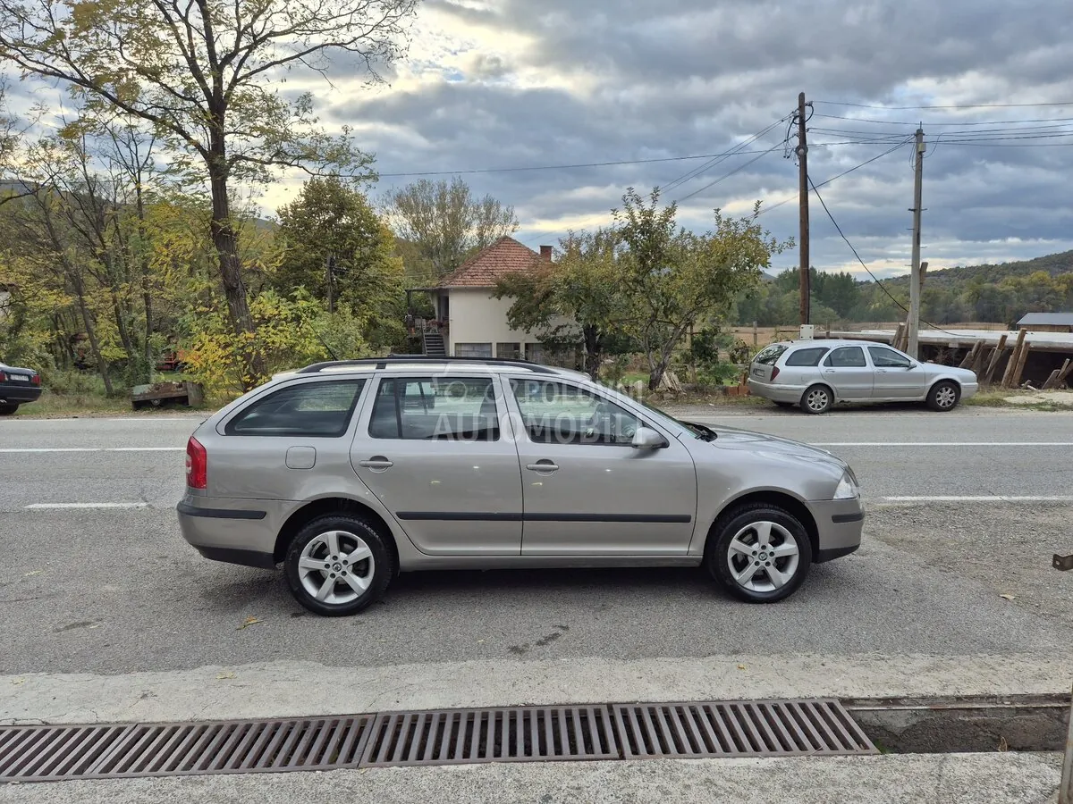 Skoda Octavia 2008 photo 4