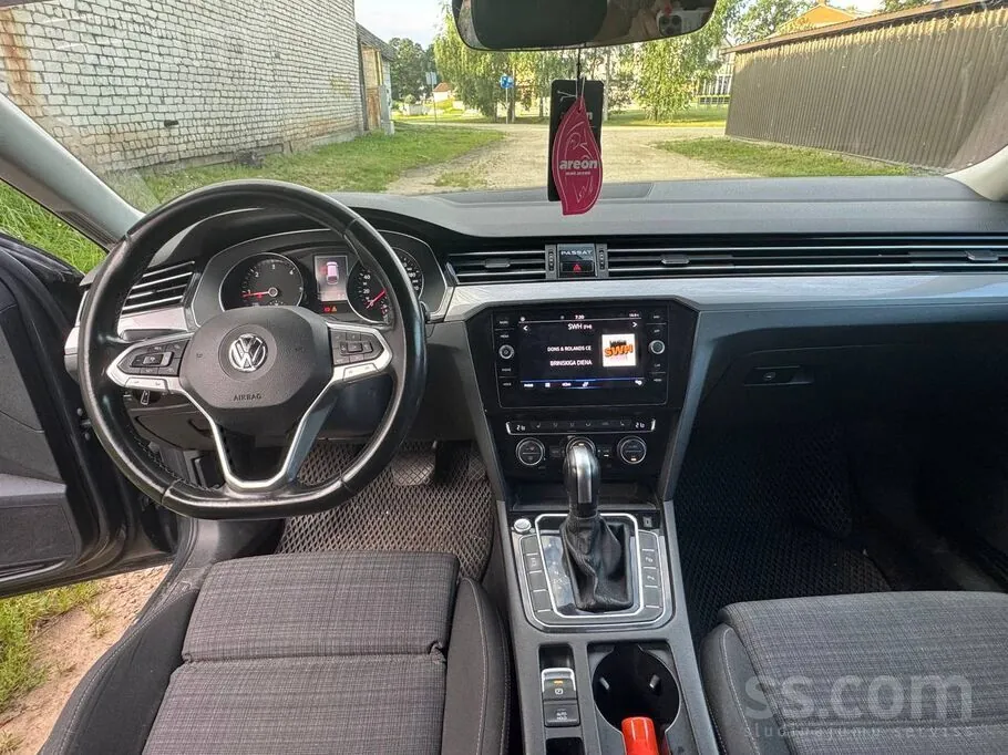 Volkswagen Passat 2020 photo 5