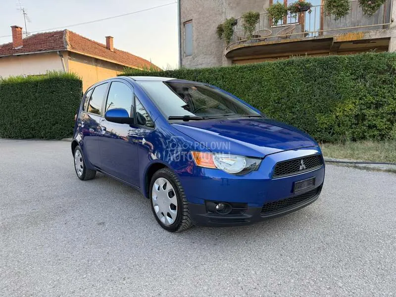 Mitsubishi Colt 2009 photo 5