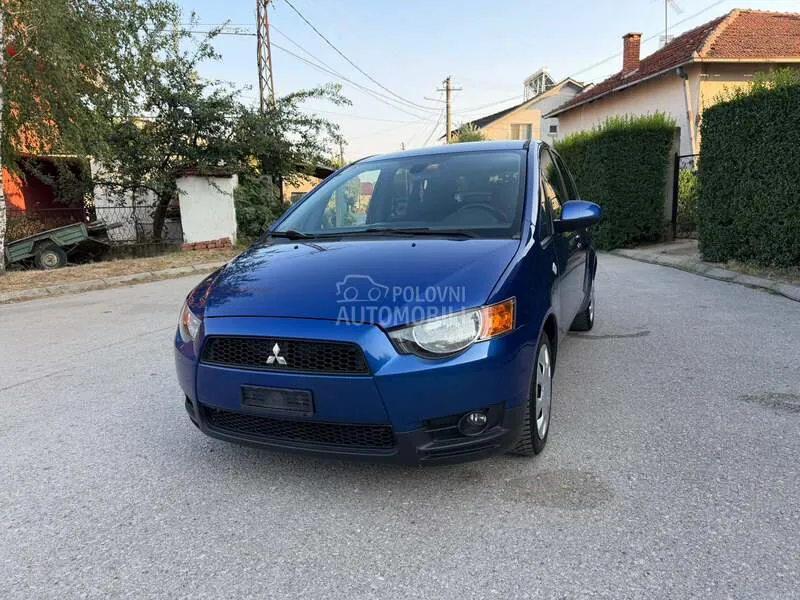 Mitsubishi Colt 2009 photo 2