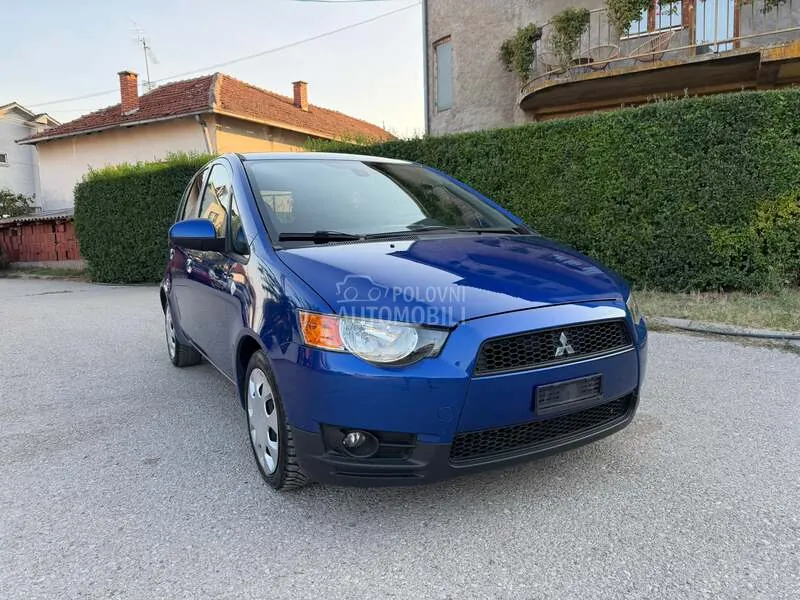 Mitsubishi Colt 2009 photo 4