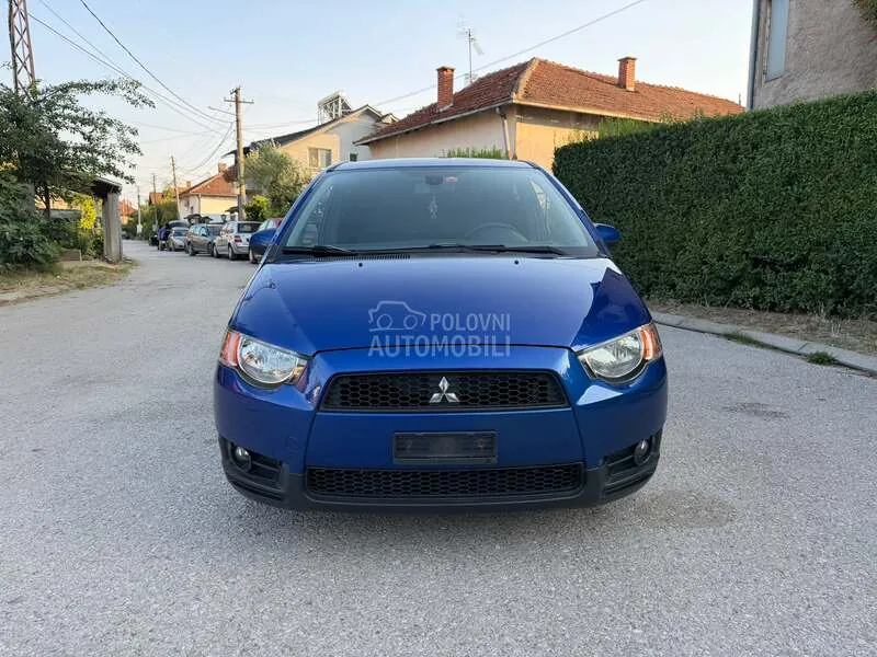 Mitsubishi Colt 2009 photo 3