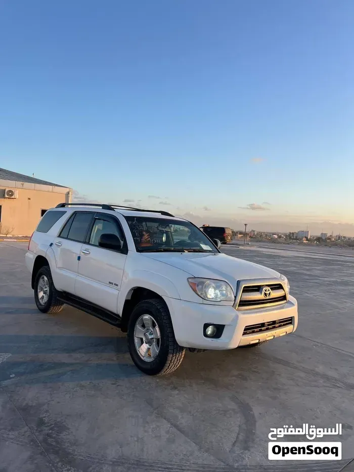 Toyota 4Runner 2008 photo 3