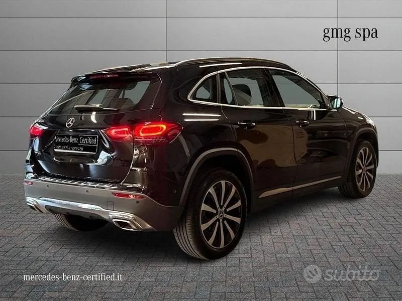 Mercedes-Benz Gla 2023 photo 2