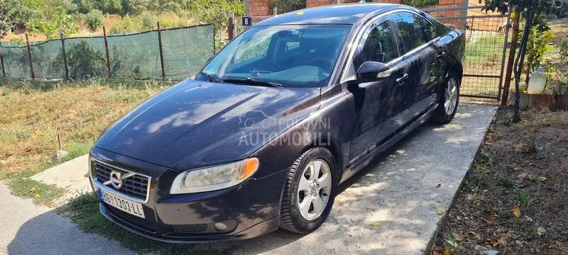 Volvo S80 2010 photo 3