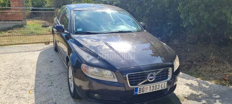Volvo S80 2010 photo 4