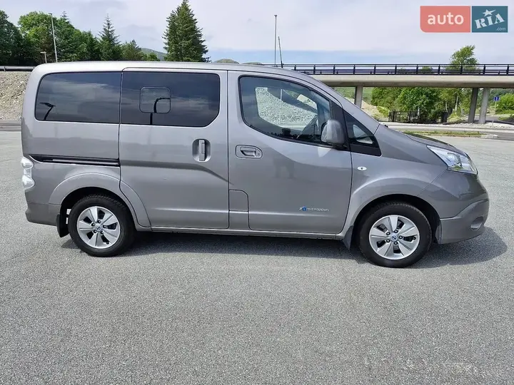 Nissan E-Nv200