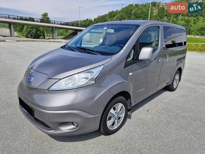 Nissan E-Nv200 2018 photo 4