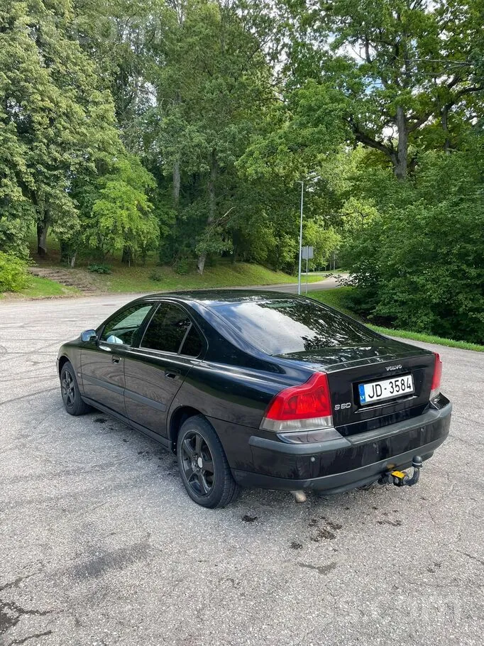 Volvo S60 2003 photo 2