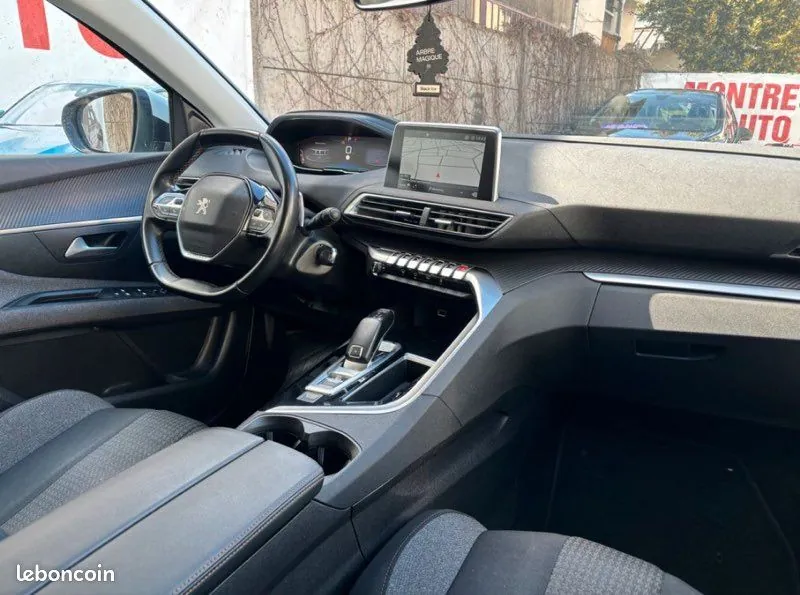 Peugeot 3008 2018 photo 4