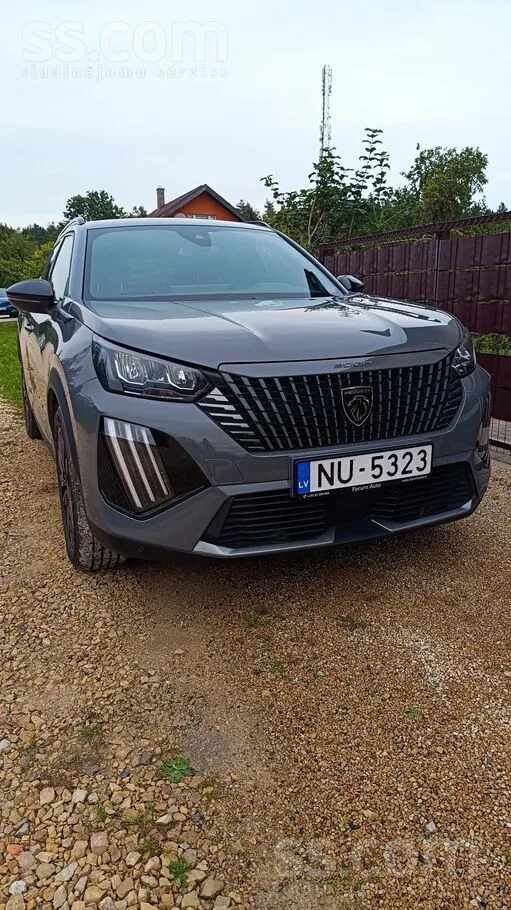 Peugeot 2008 2024 photo 3