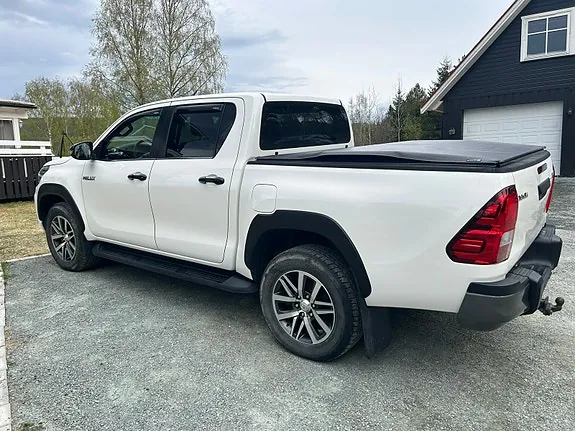 Toyota Hilux 2020 photo 5