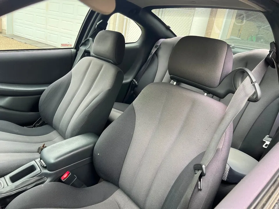 Pontiac Sunfire 2005 photo 5