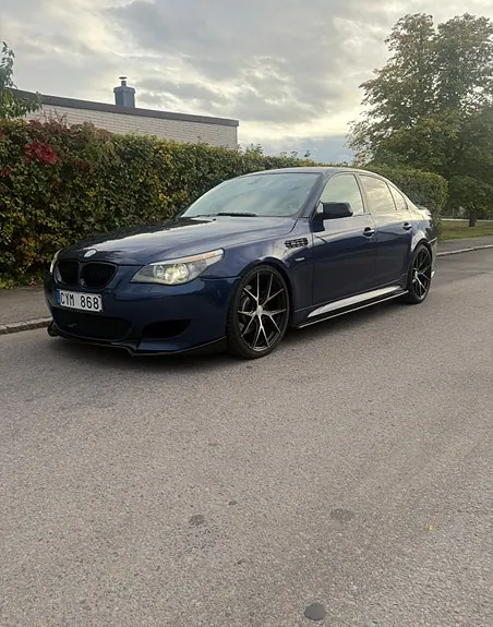 BMW 545I